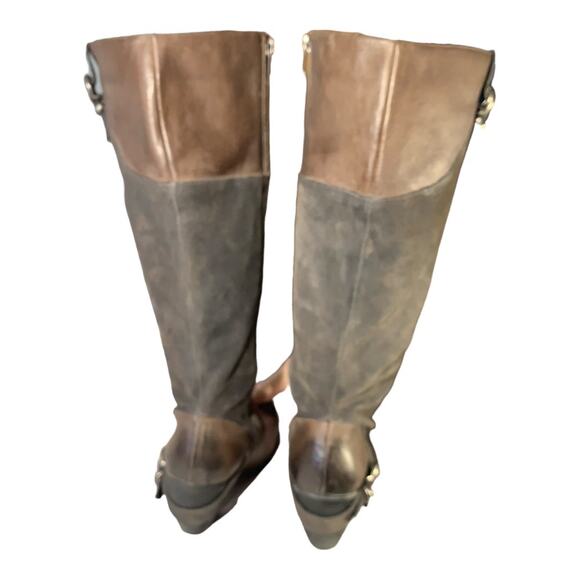 Fergie Women's Rustic Western Brown Leather Boots 10 - Picture 7 of 9